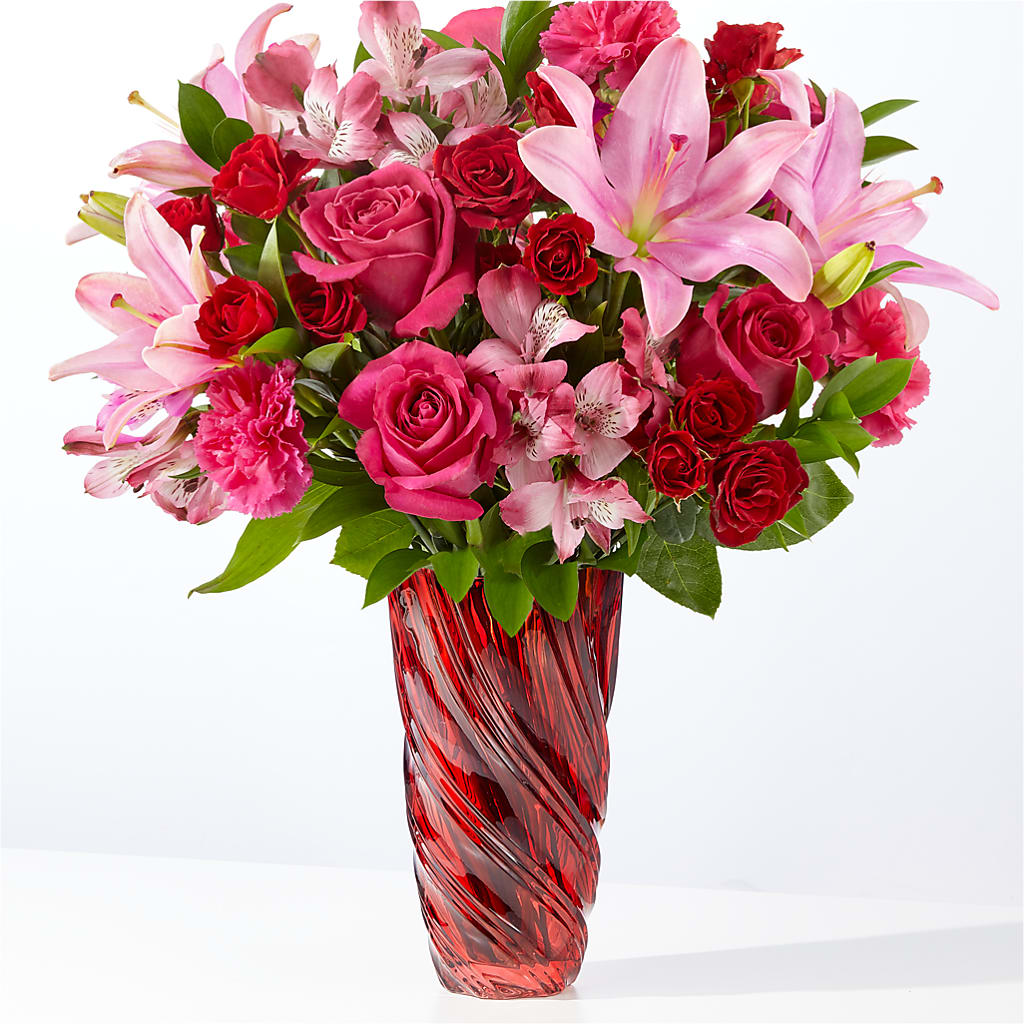 In Love Bouquet with Luxe Swirl Vase – Flowers By Dillenbecks, Johnson City NY