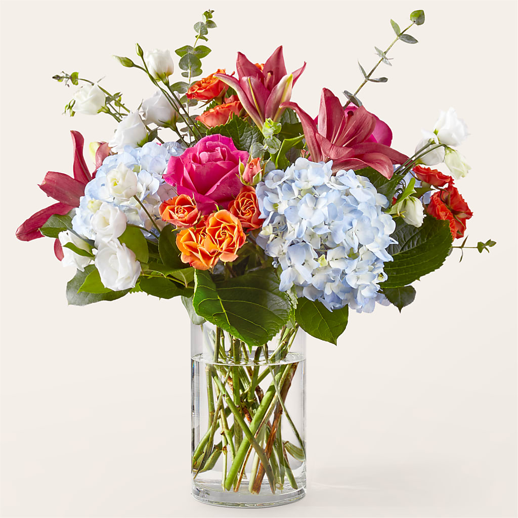 Awestruck Luxury Bouquet – Flowers By Dillenbecks, Johnson City NY