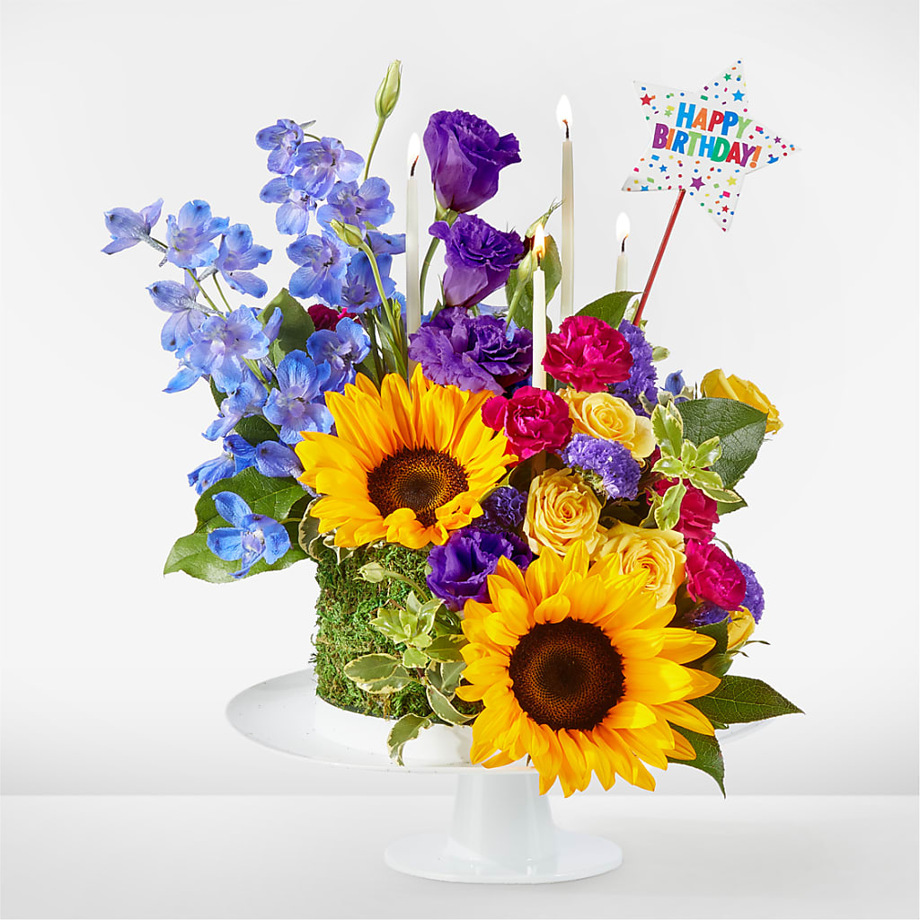 Star of the Day Floral Cake – Flowers By Dillenbecks, Johnson City NY