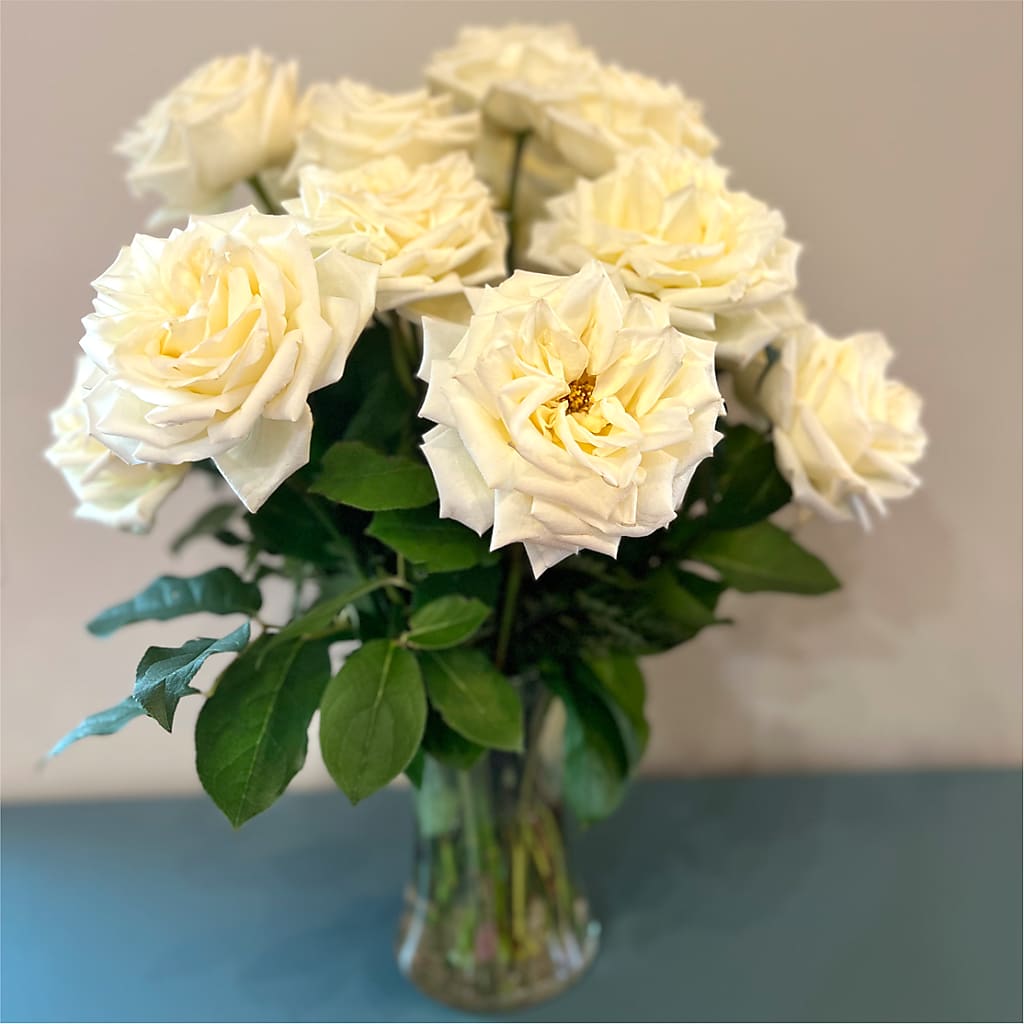 Long Stem Yellow Rose Bouquet –  Flowers By Dillenbecks, Johnson City NY